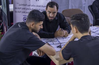 توافد واسع لزائري الأربعين على محطات الموكب الثقافي العام