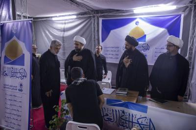 لتنوع فعالياته.. الموكب الثقافي العام يشهد إقبالًا متزايدًا من زائري الأربعين