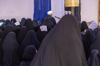 القسم النسوي في مجمع العلقمي ينظم ختمات قرآنية ويهديها للإمام الحسين (عليه السلام) وشهداء العراق