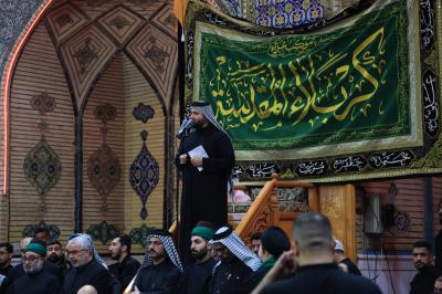 موكب أهالي كربلاء المقدسة يحيي ذكرى شهادة النبي الأكرم (صلى الله عليه وآله) في النجف الأشرف