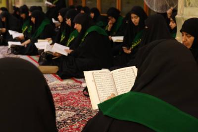 شعبة فاطمة بنت أسد تنظم زيارة إلى مرقد الإمامين العسكريين (عليهما السلام) لمتطوعات الأربعين