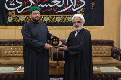 تكريم وفد العتبة العباسية المقدسة لمشاركته في تقديم الخدمات لزائري مرقد الإمامين العسكريّين (عليهما السلام)