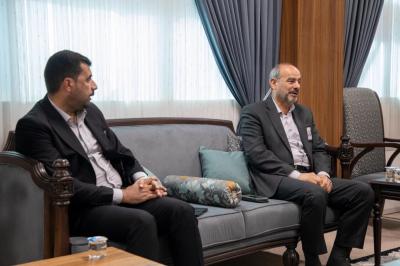 عضو مجلس إدارة العتبة العباسية المقدسة يطلع على استعدادات قسم التربية والتعليم للعام الدراسي الجديد