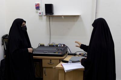 شعبة إذاعة الكفيل النسوية تنظّم دورة تدريبية في إدارة أجهزة الصوت