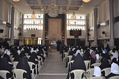 معهد القرآن الكريم النسويّ يحتفي بتخرّج أكثر من (2000) طالبة من الدورات القرآنية والفقهية الصيفية..