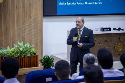 جامعة العميد تقيم ورشة عمل تدريبية في مجال التعليم الطبي الحديث