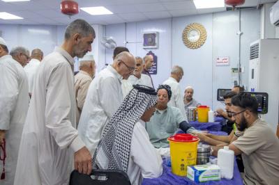 خدمات عدّة يقدمها قسم الشؤون الطبية للزائرين بذكرى المولد النبوي الشريف