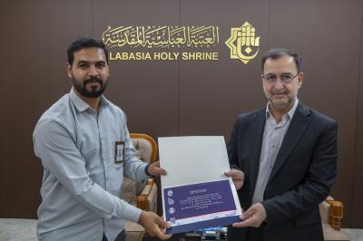 العتبة العباسية المقدسة تكرّم المشاركين في دورة الصحة والسلامة المهنية
