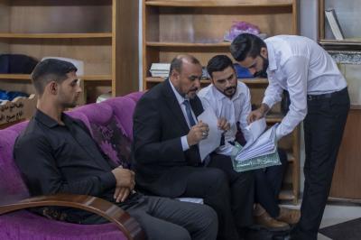 دعمًا لجهودها الخيرية.. جامعة العميد تجهّز العيادة المجانية في ذي قار بالأجهزة الطبية