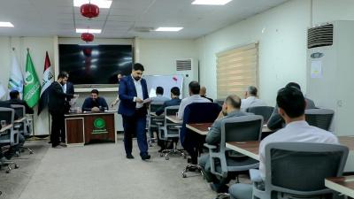 أكاديمية التطوير الإداري تشرع بإجراء الاختبارات النهائية لطلبتها