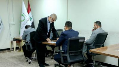 أكاديمية التطوير الإداري تشرع بإجراء الاختبارات النهائية لطلبتها