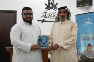 المجمع العلمي يطلق سلسلة ختمات قرآنية في بيوت عوائل الشهداء بمحافظة المثنى