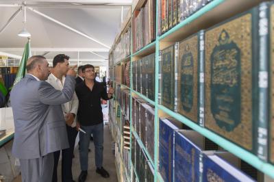 العتبة العباسية المقدسة تشارك في معرض الشجرة الطيبة للكتاب بجامعة وارث الأنبياء (عليه السلام)