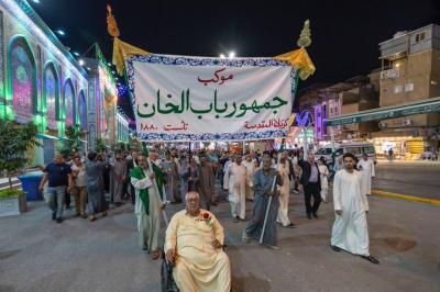 بالتعاون مع العتبتين المقدستين.. جمهور طرف باب الخان يحيي ذكرى ولادة السيدة زينب (عليها السلام)