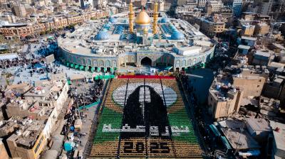 الطالبات المشاركات في حفل التخرج المركزي يؤدِّين مراسم زيارة أبي الفضل العباس (عليه السلام)