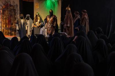 شعبة الخطابة النسوية تقيم مجلس عزاء بذكرى شهادة السيدة الزهراء (عليها السلام)