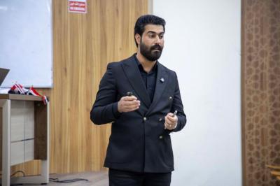جامعة العميد تقدّم محاضرة عن الاضطرابات الشخصية لطلبة كلية الصيدلة