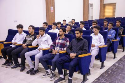 العتبة العباسية المقدسة تنظم جولة تعريفية لوفد من خريجي إعداديات بابل في جامعة العميد