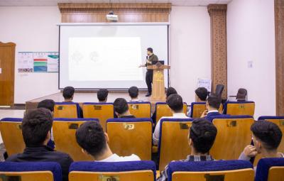العتبة العباسية المقدسة تنظم جولة تعريفية لوفد من خريجي إعداديات بابل في جامعة العميد