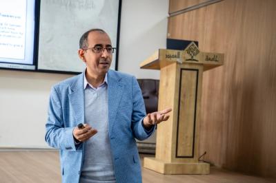 جامعة العميد تنظّم ورشة علمية عن اتجاهات التعليم الطبي الحديث