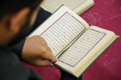 المجمع العلمي يواصل دورته القرآنية لتعليم أحكام التلاوة في الديوانية