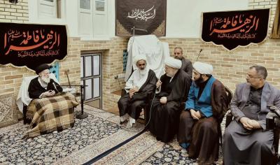 وفد قسم شؤون المعارف يلتقي عددًا من الشخصيات الدينية ضمن برنامجه العلمي في إيران
