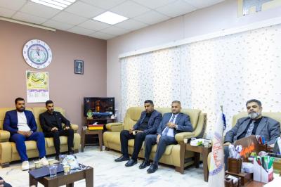 العتبة العباسية المقدسة تقدم دعوة لجامعة القادسية للمشاركة في الحفل المركزي لتخرج طلبة الجامعات العراقية