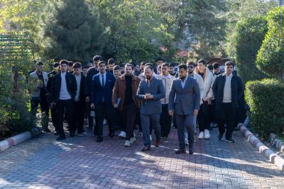 جامعة العميد تستقبل طلبة المراحل الأولى المقبولين ضمن كلياتها للعام الدراسي الجديد