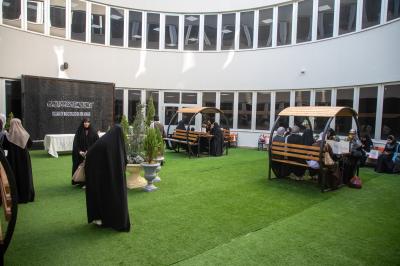 جامعة العميد تستقبل طلبة المراحل الأولى المقبولين ضمن كلياتها للعام الدراسي الجديد