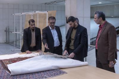 وفد متحف الكفيل يطّلع على تقنيات صيانة السجاد التراثي وخزنه في العتبة الرضوية المقدسة