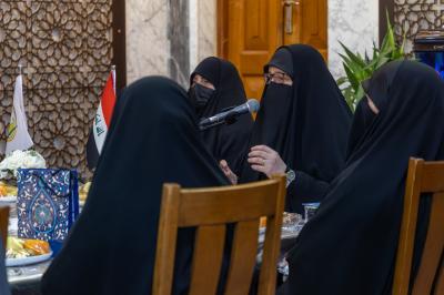 إقامة جلسة حوارية للمشارِكات في مهرجان روح النبوّة الثقافي النسوي العالمي الثامن