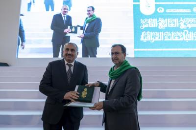 العتبة العباسية المقدسة تكرّم عددًا من ممثلي الجامعات العراقية المشارِكة في حفل التخرج المركزي العاشر
