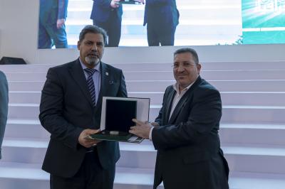 العتبة العباسية المقدسة تكرّم عددًا من ممثلي الجامعات العراقية المشارِكة في حفل التخرج المركزي العاشر