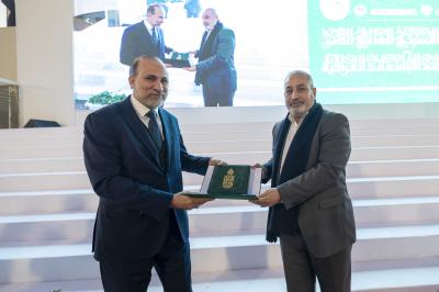العتبة العباسية المقدسة تكرّم عددًا من ممثلي الجامعات العراقية المشارِكة في حفل التخرج المركزي العاشر