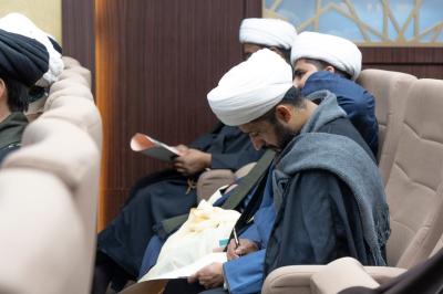 في ضوء تراث السيد المجاهد.. دراسة حوزوية تسلط الضوء على أثر علم النحو في الاستنباط الفقهي