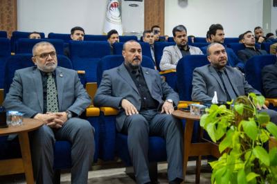 جامعة العميد تقيم مجلس عزاء بذكرى شهادة الإمام موسى الكاظم (عليه السلام)