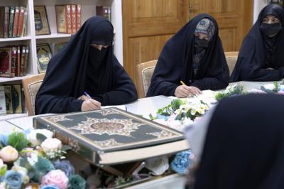 شعبة فاطمة بنت أسد تناقش تحضيراتها لإقامة فعاليات ملتقى غيث السماء الثاني