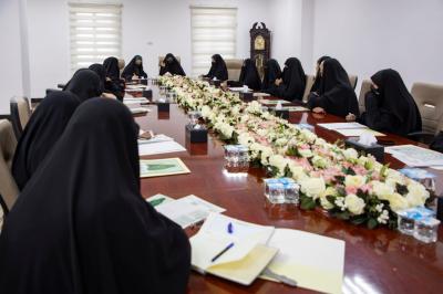 شعبة مدارس الكفيل تعقد اجتماعًا مع منسقات رابطة بنات الكفيل لمناقشة سبل تطوير العمل التطوعي