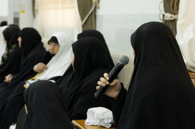 شعبة فاطمة بنت أسد للدراسات القرآنية تختتم برنامج مناهل روية