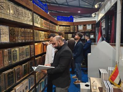 العتبة العباسية المقدسة تعرض أكثر من 670 إصدارًا في جناحها بمهرجان عين الحياة الرابع