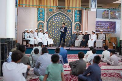 المجمع العلمي يُطلق مسابقة (فرسان التنزيل الفرقية الأولى) ويقيم ختمات قرآنية في محافظة المثنى