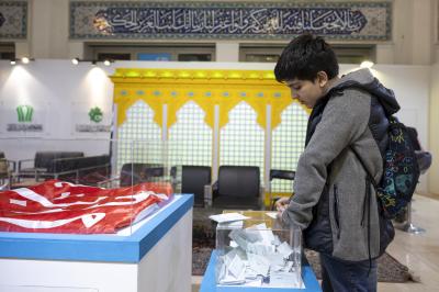 جناح العتبة العباسية المقدسة في معرض طهران الدولي للقرآن الكريم يشهد إقبالًا واسعًا