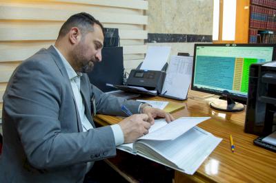 قسم شؤون المعارف ينجز تحقيق جزأين من كتاب ينابيع الأصول