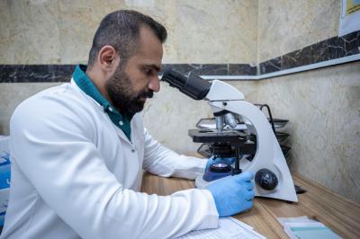 عبر ملاكات تخصّصية.. مركز السيد جعفر الحلي يقدّم خدمات واستشارات طبية مجاناً لزائري مدينة كربلاء