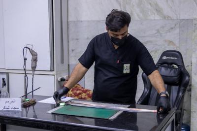 متحف الكفيل يعتمد إجراءات علمية حديثة في صيانة مقتنياته