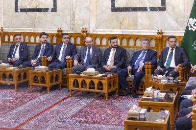 العتبة العباسية المقدسة تُطلِع وفد المعهد العالي لإعداد القادة على تجاربها