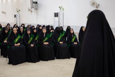 شعبة مدارس الكفيل النسوية تنظّم برنامجًا ثقافياً للمشاركات في دورة  إعداد خادمات الكفيل