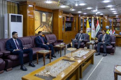 قسم العلاقات العامة يوجه دعوات لعدد من الجامعات للمشاركة في مؤتمر العميد الثامن