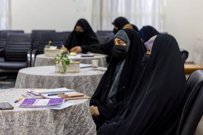 مركز الثقافة الأسرية يقيم ورشة تطويرية متخصّصة لمرشداته