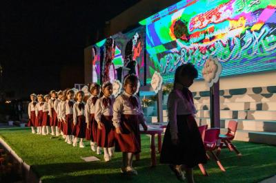 رياض مجموعة العميد تقدم عروضًا مسرحية في حفل اختتام الخبرات التربوية